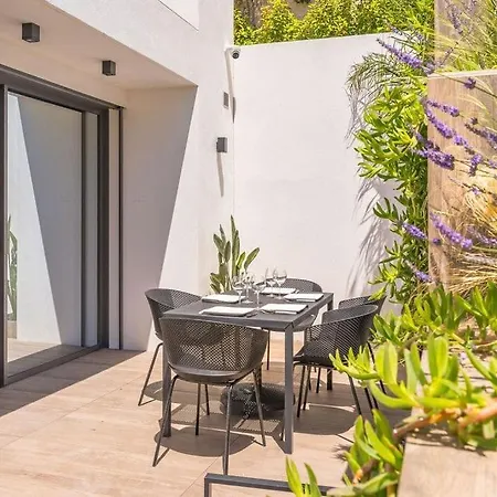 Villa Superbe Neuve A La Ciotat, 105 M2, Jacuzzi
